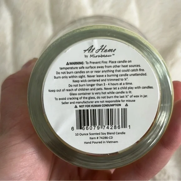 Cupcake Candle - Picture 2 of 2